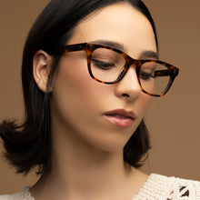 Cargar imagen en el visor de la galería, Murdock