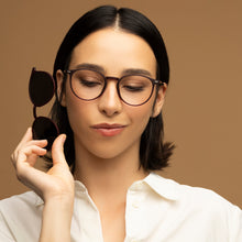 Cargar imagen en el visor de la galería, GREYHOUNDERS MELBOURNE + CLIP-ON C2 49
