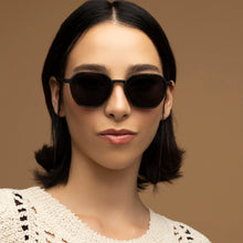 Cargar imagen en el visor de la galería, GREYHOUNDERS SIDNEY + CLIP-ON C2 51
